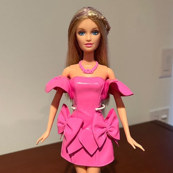 Barbie Doll 2006 Fashion Fever Drew - Picture 1 of 6